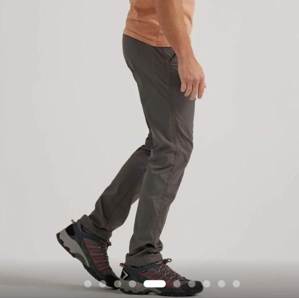 Wrangler Men's ATG Convertible Trail Tapered Jogger Pants - Pavement - Picture 4 of 9